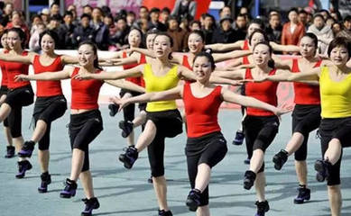 萬(wàn)億市場(chǎng)的廣場(chǎng)舞陷入僵局，年輕化與音響設(shè)備銷(xiāo)售的雙重破局之道